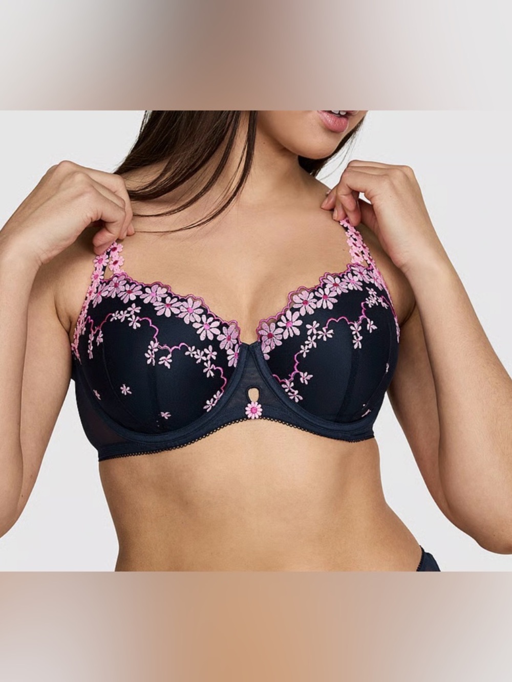 PINK Daisy Embroidered Pink Wink Push-Up Balconette Bra, NWT, Size 38DD